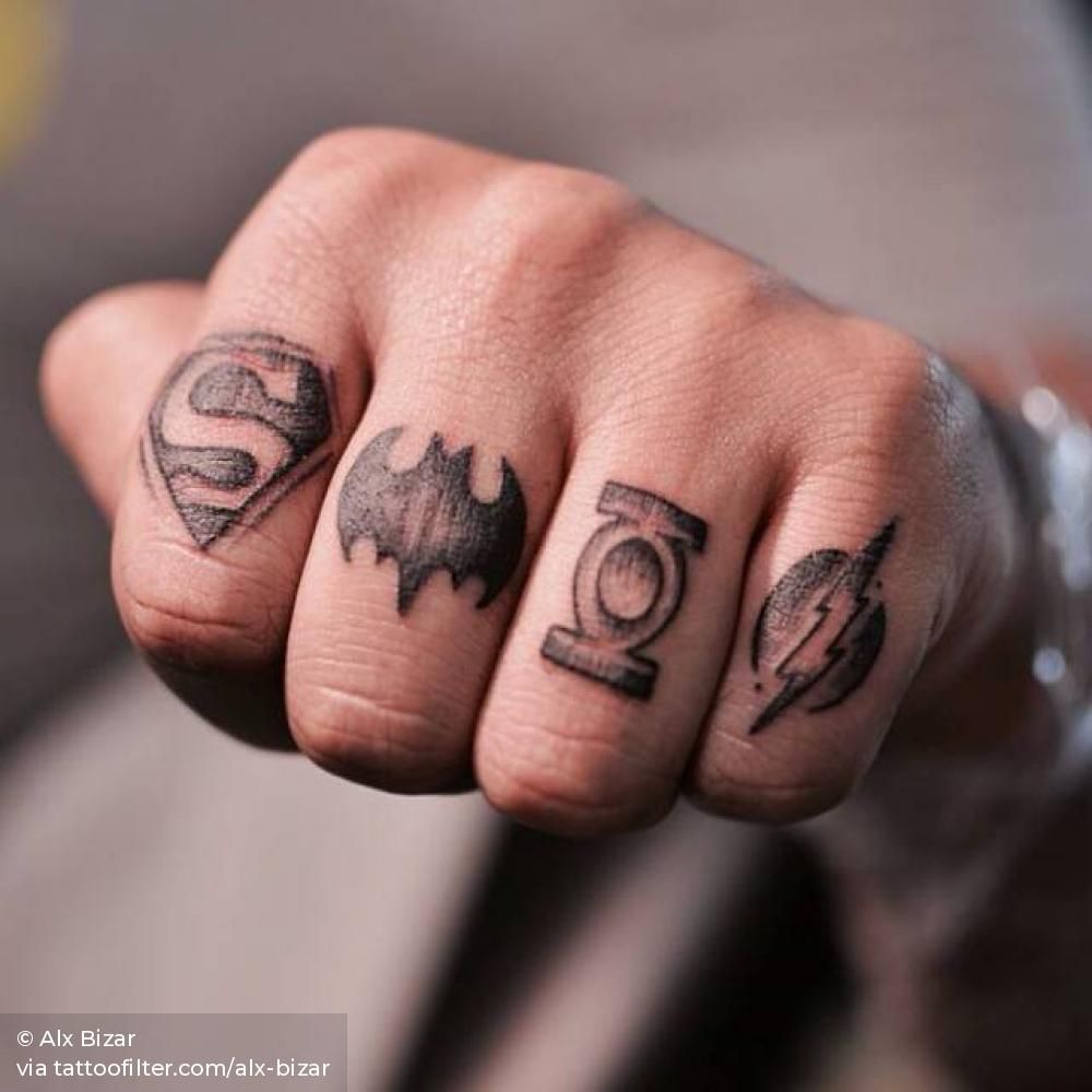 Knuckle Tattoos 100