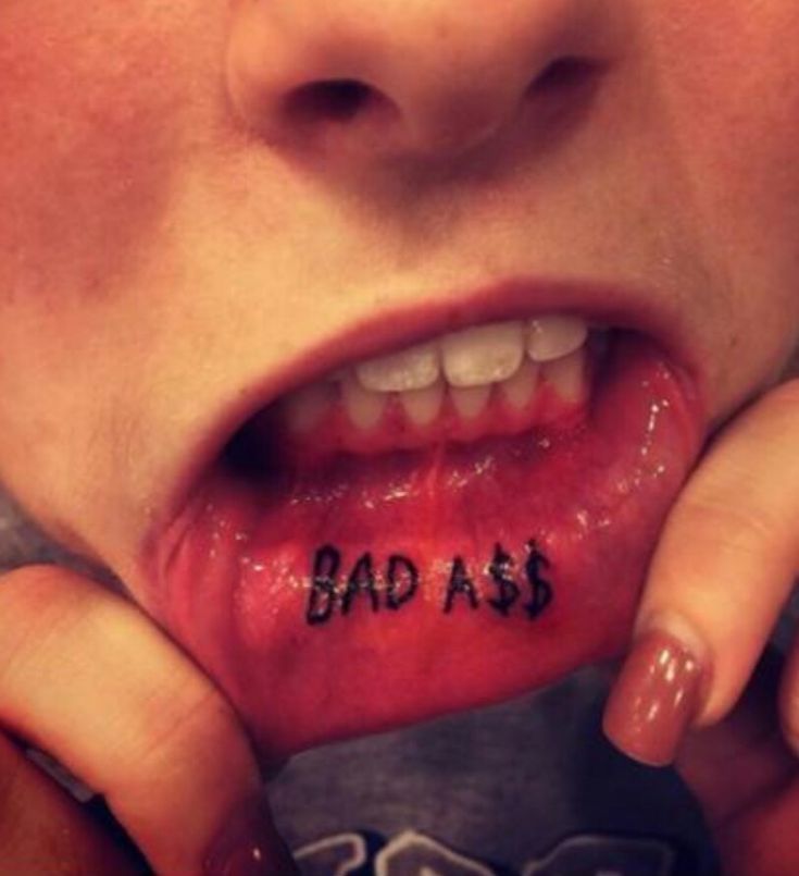 Lip Tattoo Ideas 62