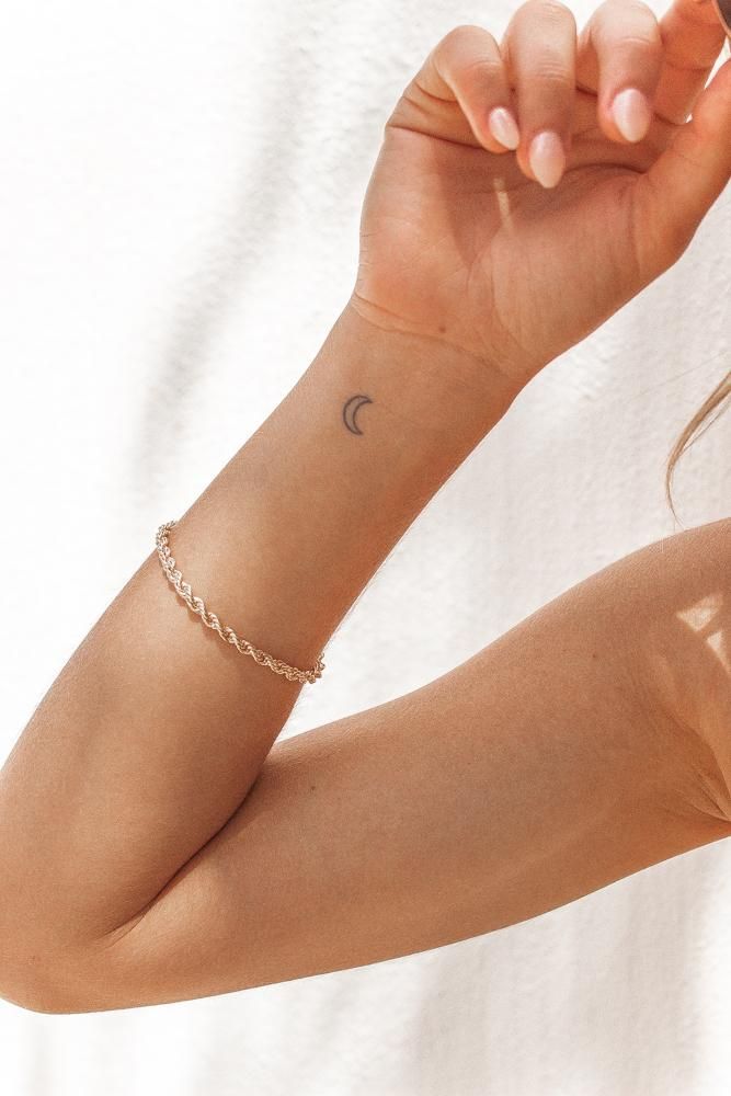 Tiny Tattoo Ideas Designs 31