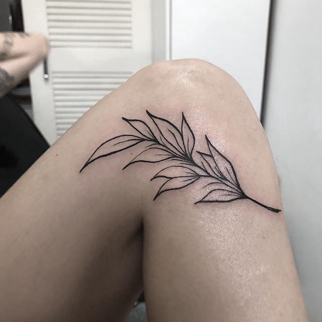 Knee Tattoos 16