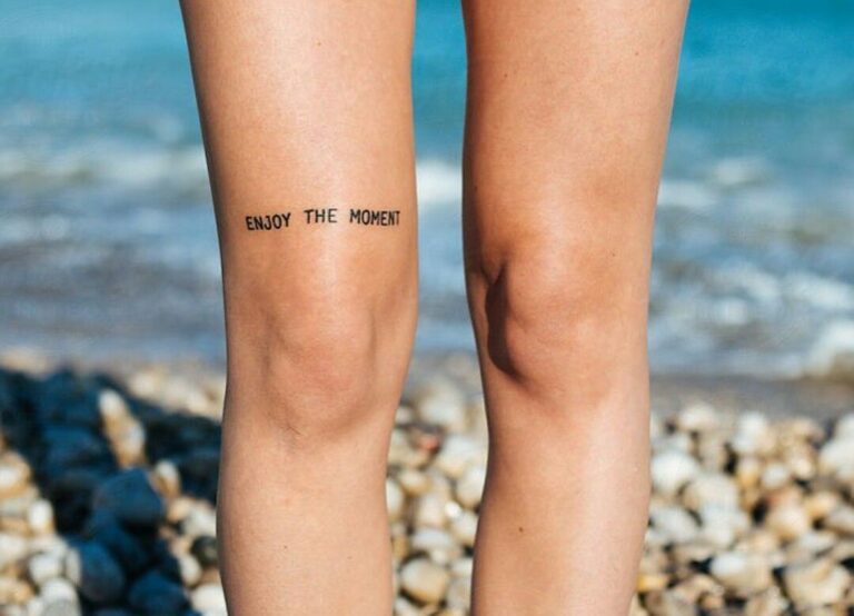 200+ Best Knee Tattoos Designs With Pictures (2022) - TattoosBoyGirl