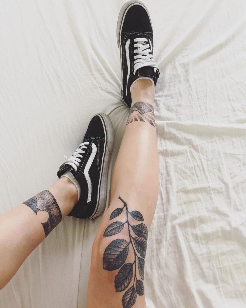 Knee Tattoos 22