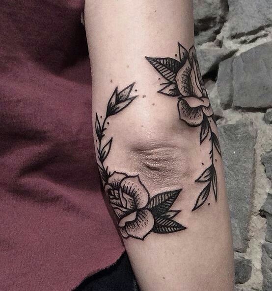 Knee Tattoos 36