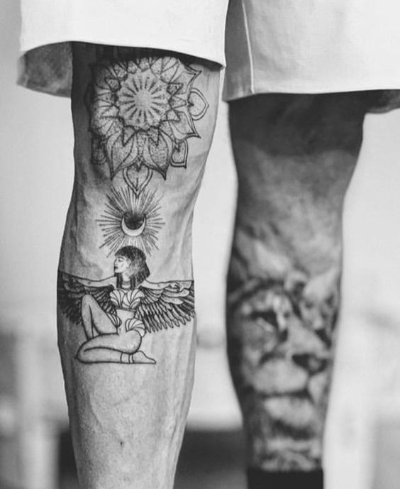 Knee Tattoos 44