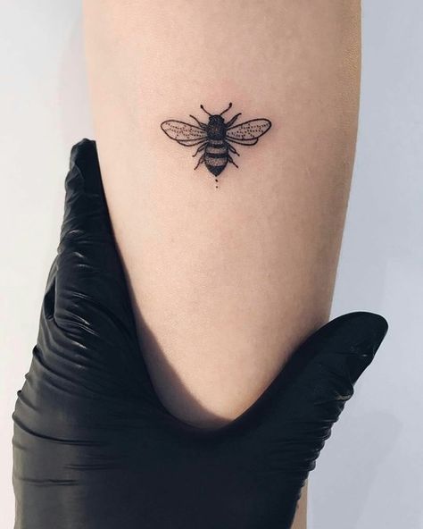 Bee Tattoos 68