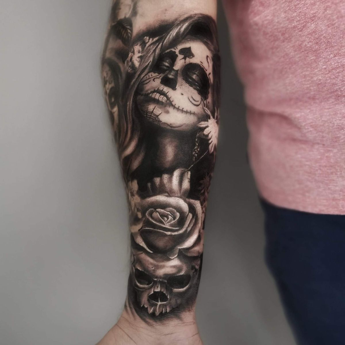 120+ Amazing Santa Muerte Tattoos With Meanings (2022) - TattoosBoyGirl