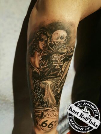 120+ Amazing Santa Muerte Tattoos With Meanings (2022) - TattoosBoyGirl