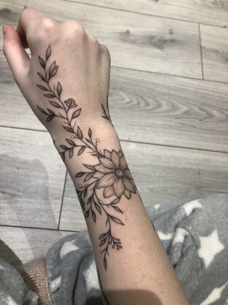 Daisy Tattoos 25