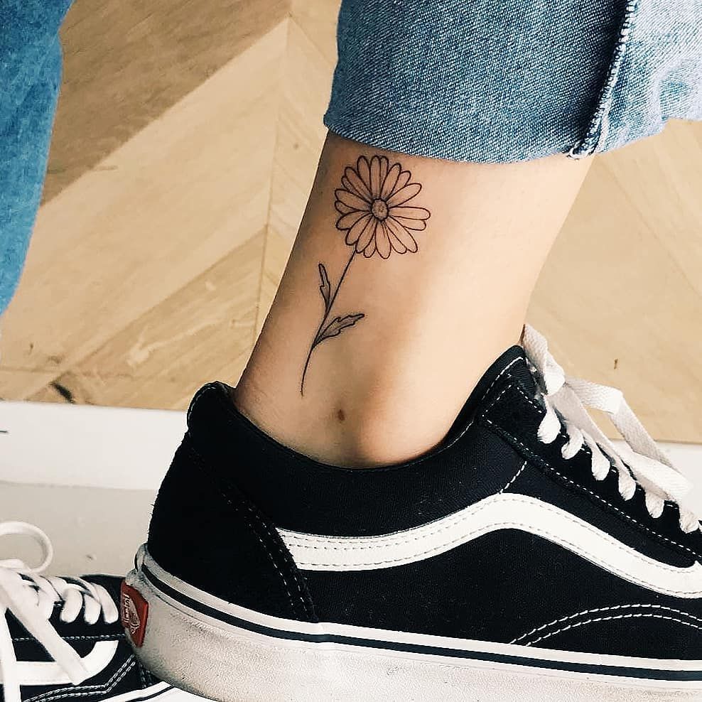 Daisy Tattoos 38