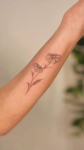 Daisy Tattoos 44