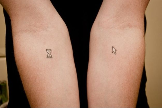 160+ Beautiful Hourglass Tattoos Designs With Meaning (2023) -  TattoosBoyGirl