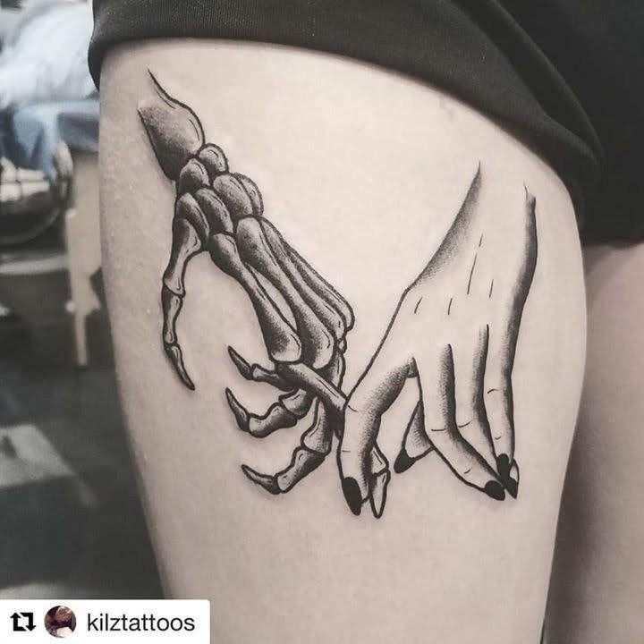 Skeleton Hand Tattoos 116