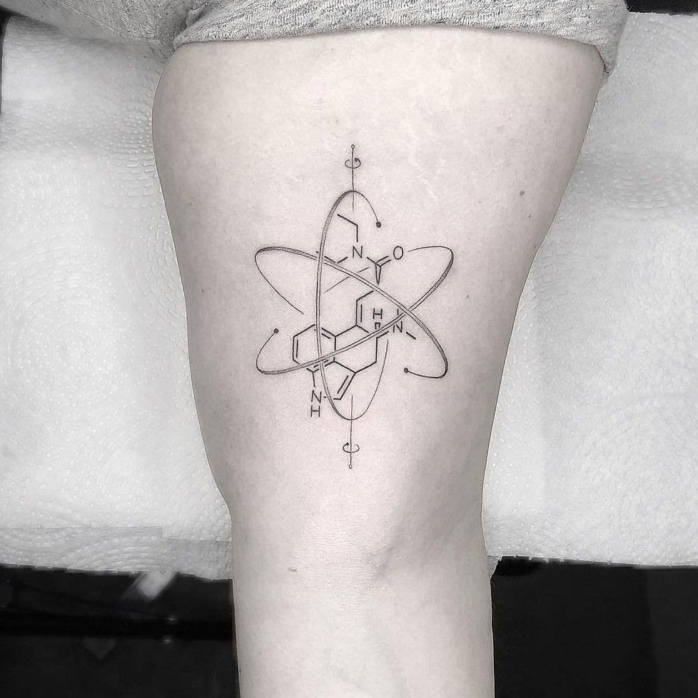 Atom Tattoo 150