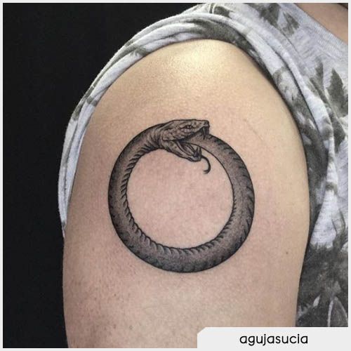 Tatuaje de Ouroboros 113