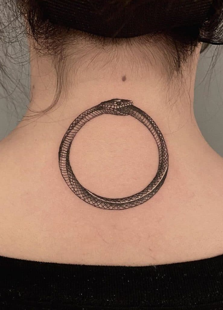 Tatuaje de Ouroboros 23