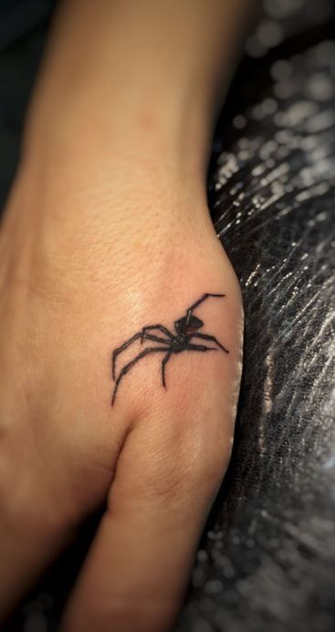 49 Cool Spider Neck Tattoos