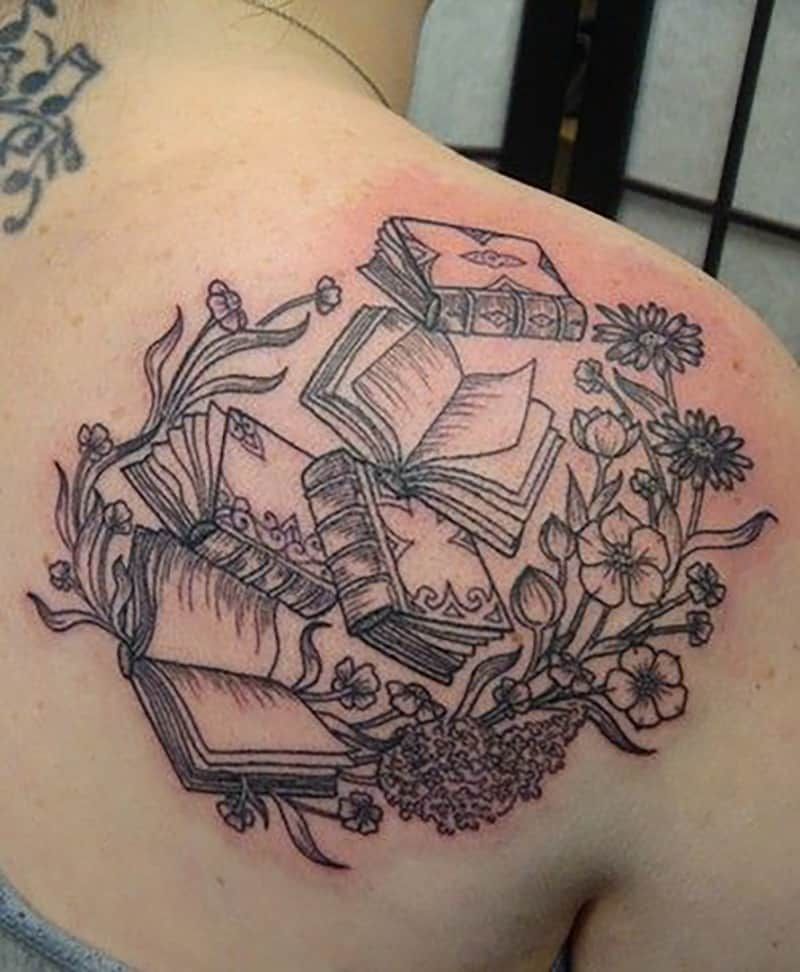 Tatuajes de libros 78