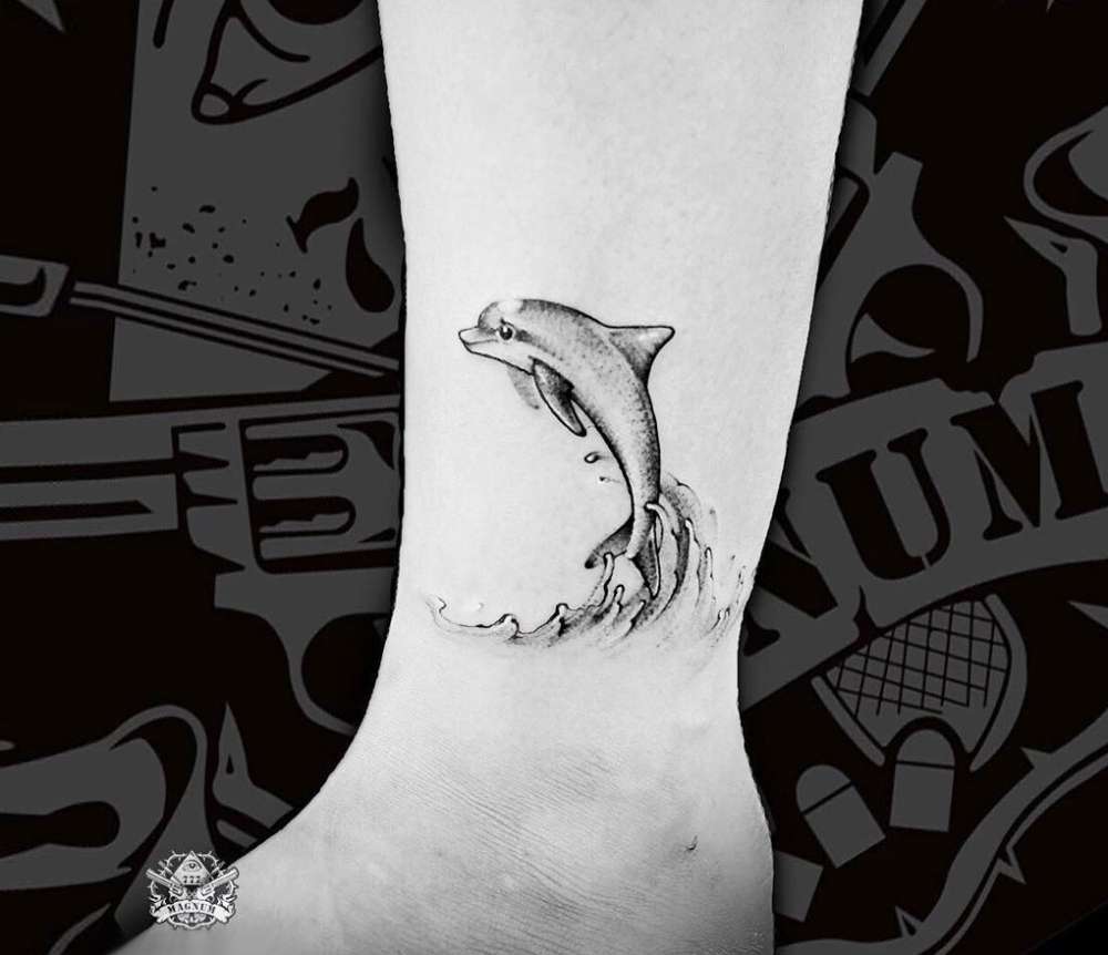 Dolphin Tattoos 17