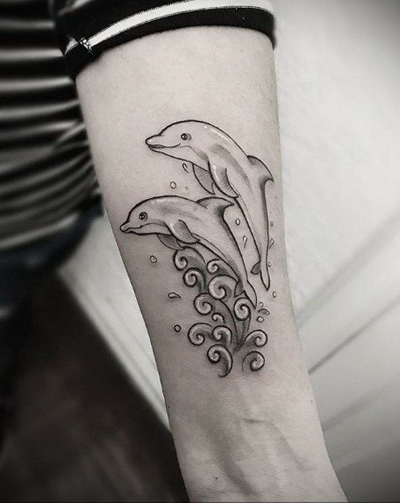 Tatuajes de delfines 79