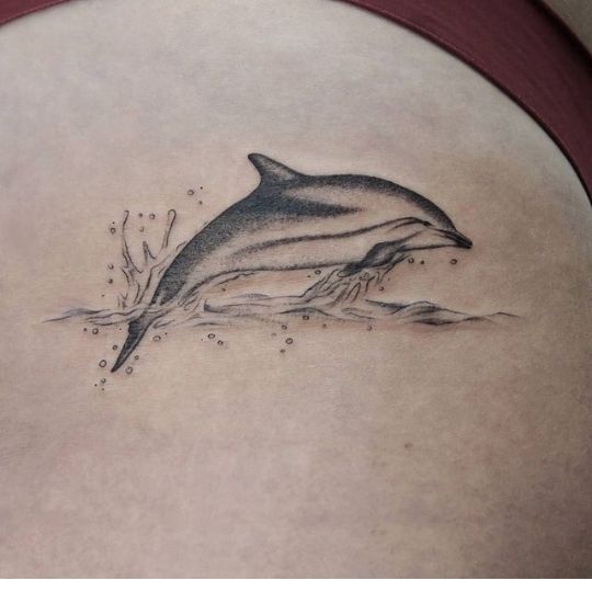 Tatuajes de delfines 81