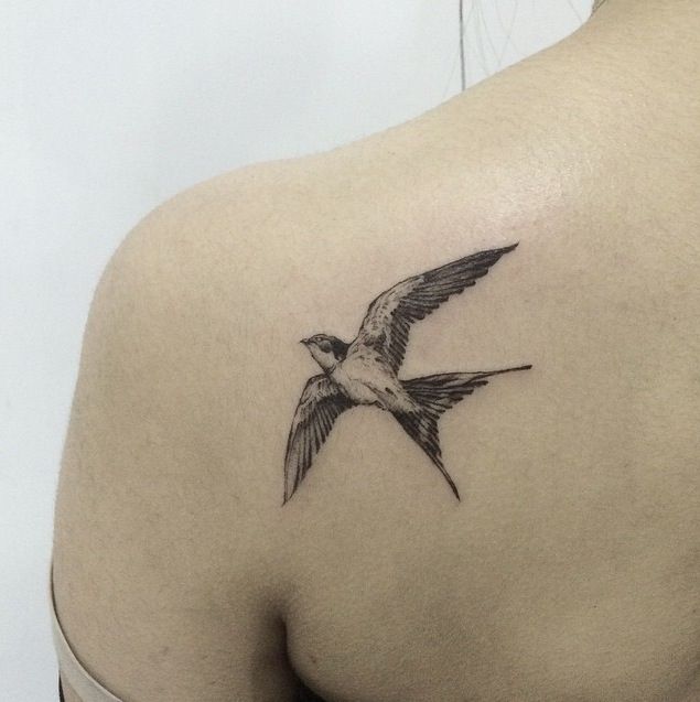 Swallow Tattoos 30