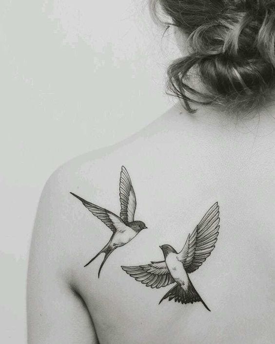 Swallow Tattoos 38