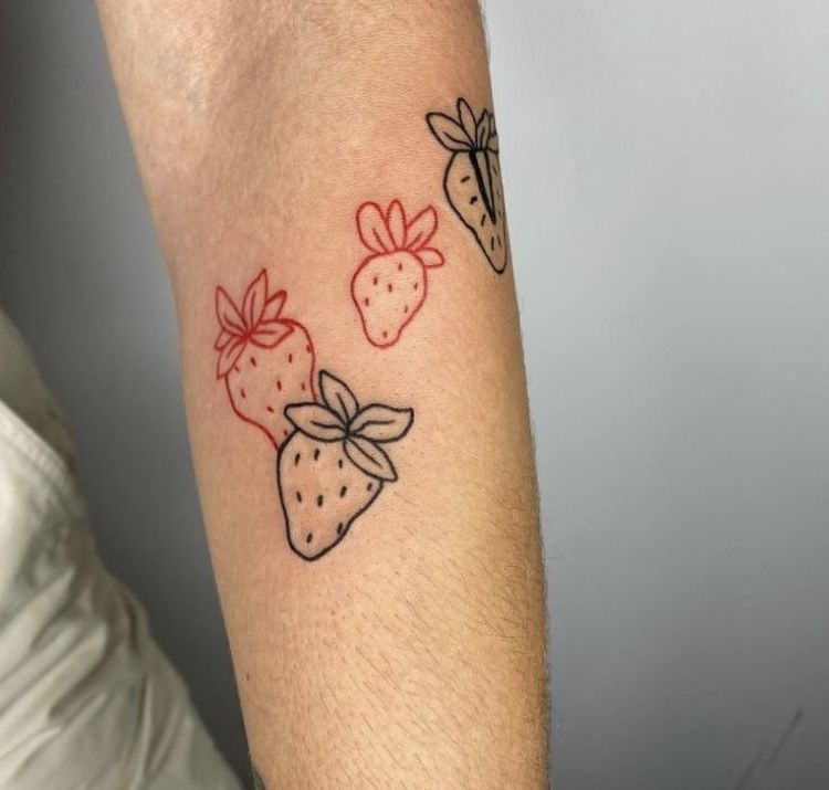Strawberry Tattoos 29