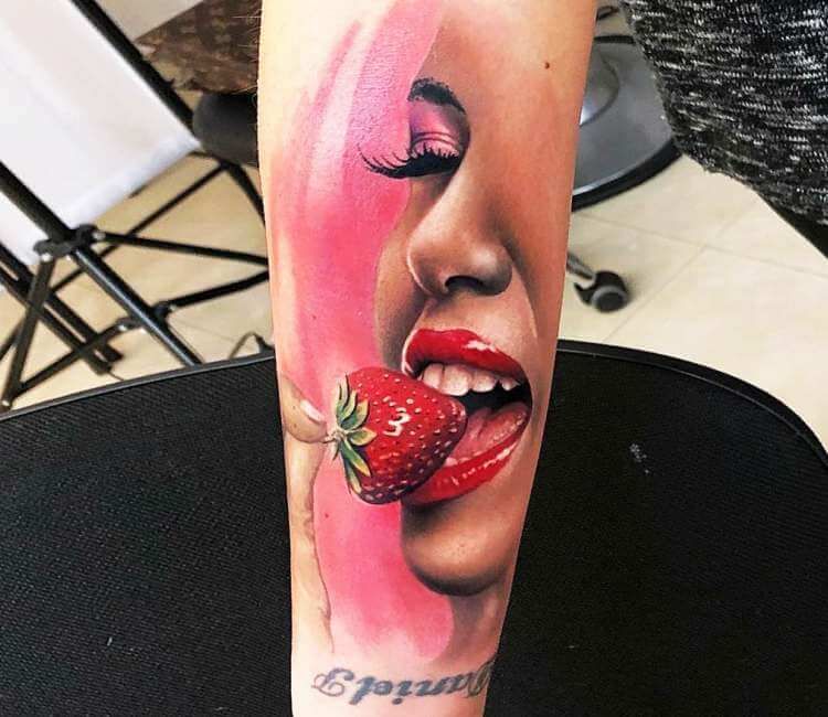 Strawberry Tattoos 30