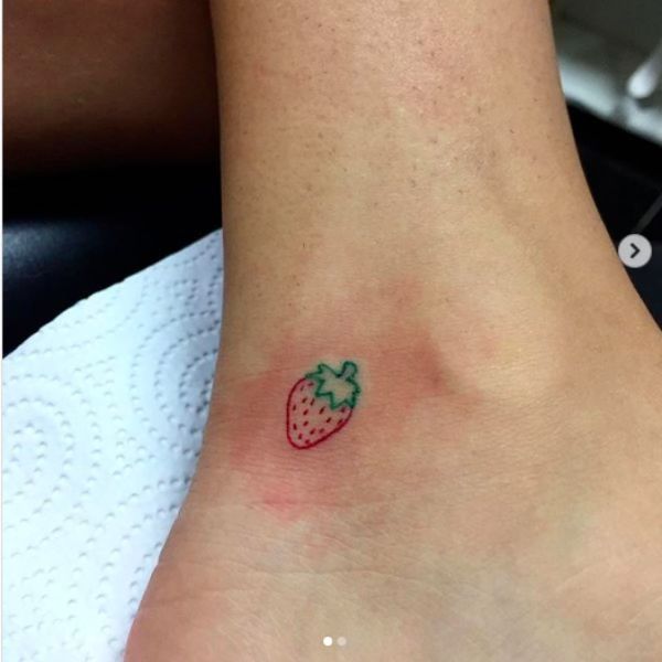 Strawberry Tattoos 38