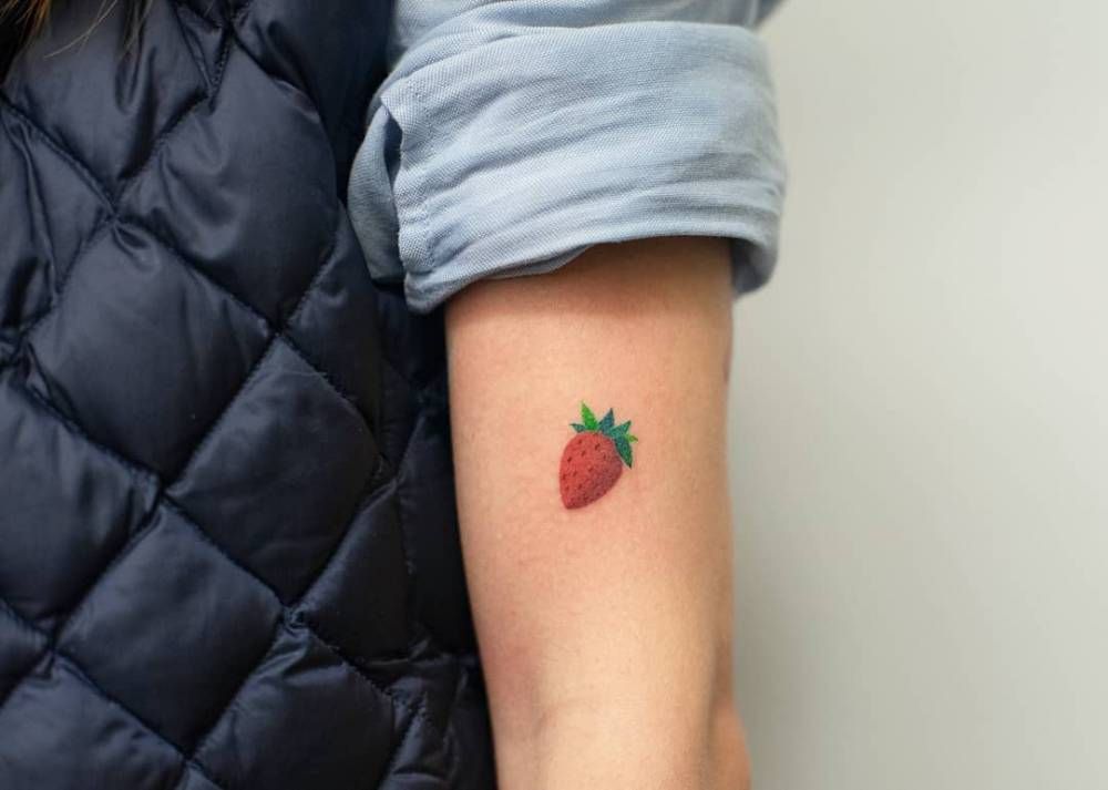 Strawberry Tattoos 49