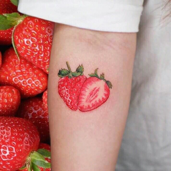 Strawberry Tattoos 61