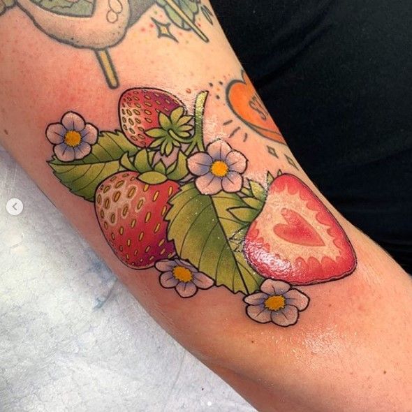 Strawberry Tattoos 94
