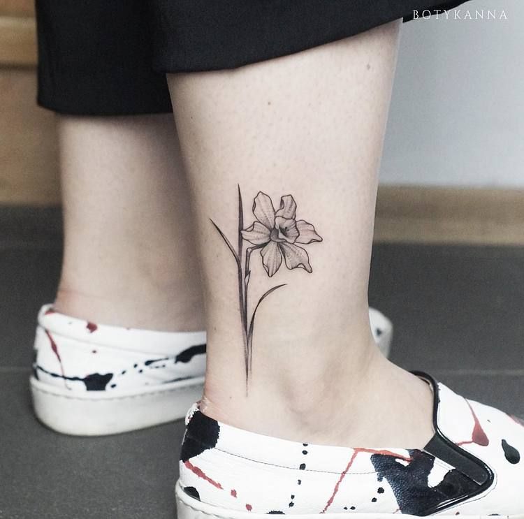 Daffodil Tattoos 143