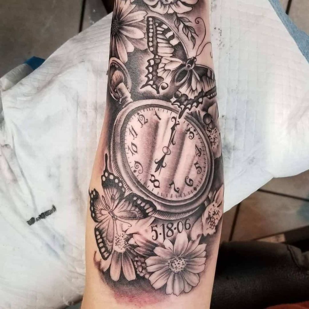 Clock Tattoo 186