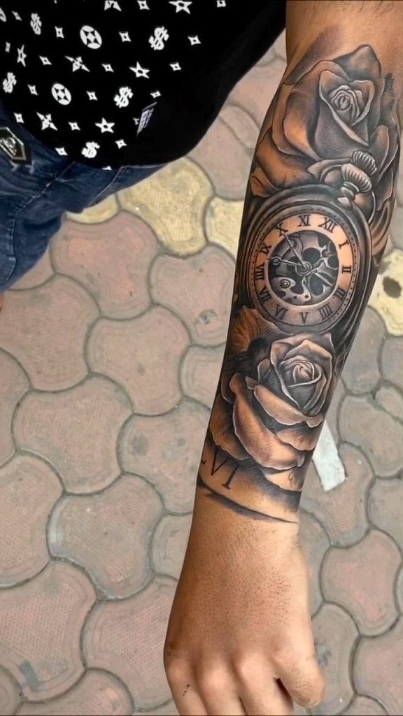 Clock Tattoo 190