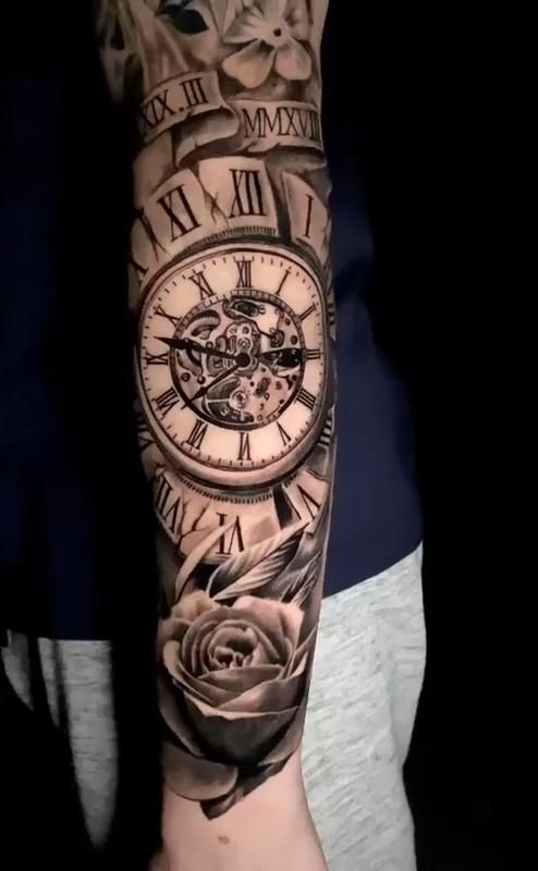 Clock Tattoo 60