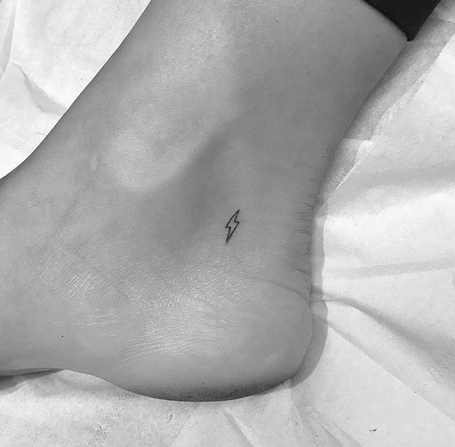 Lightning Tattoos 119