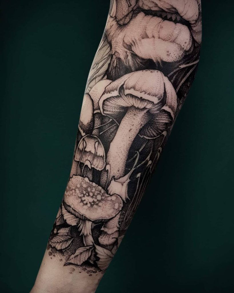 Mushroom Tattoo 95