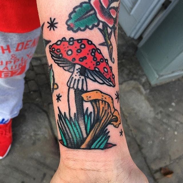Mushroom Tattoo 96