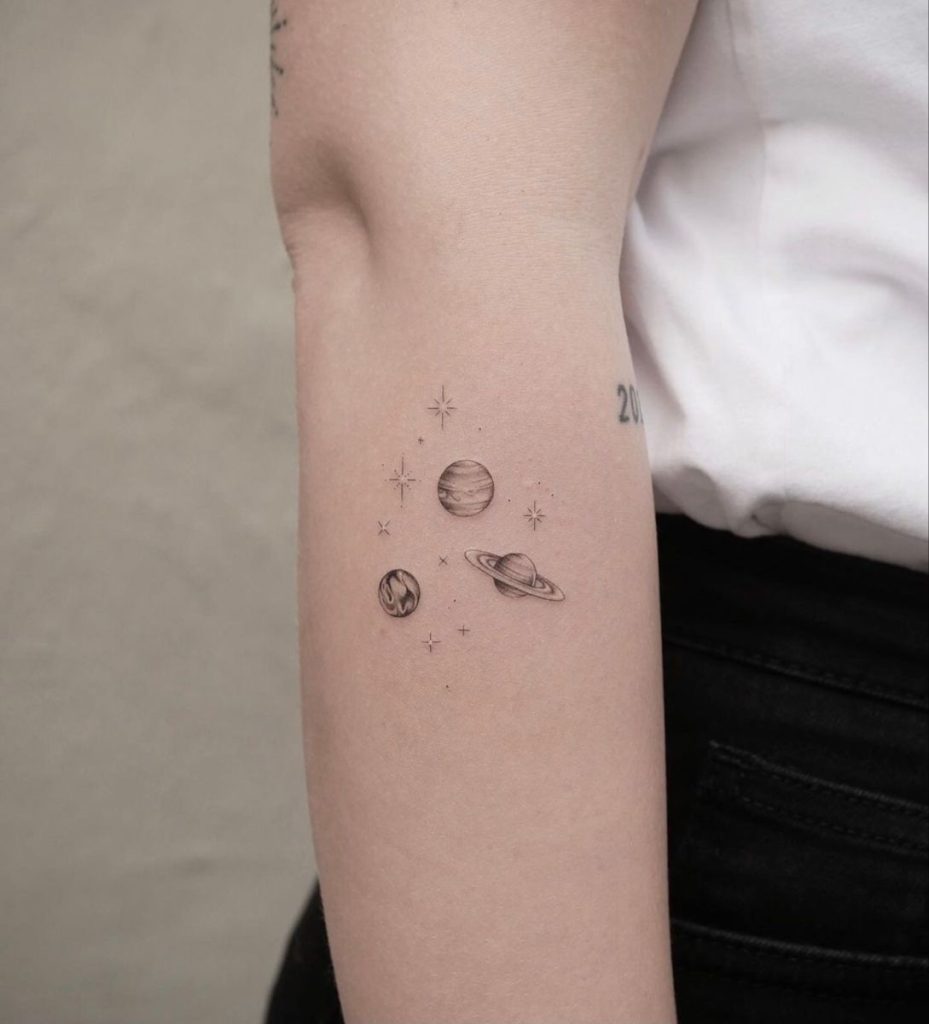 Saturn Tattoos 112