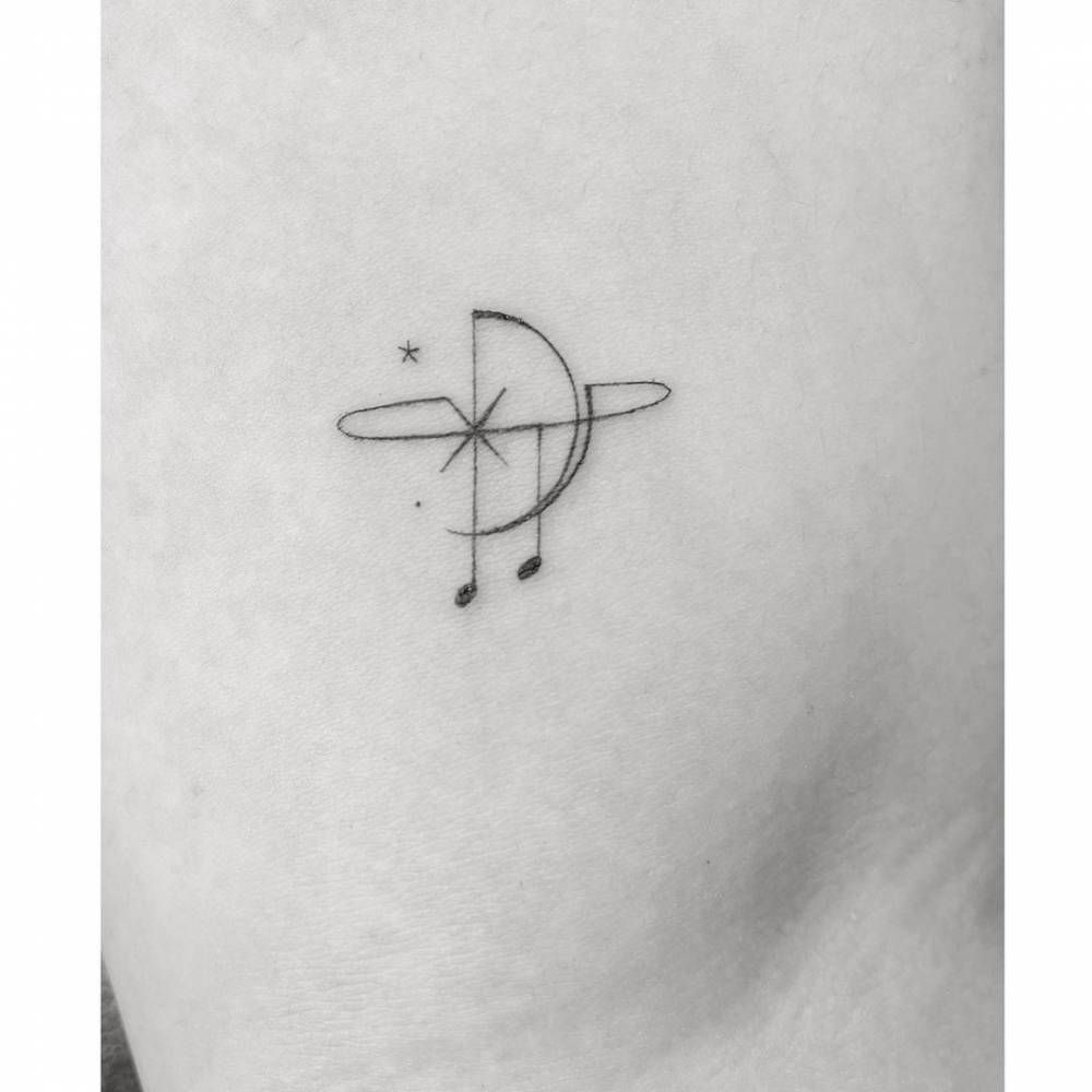 Saturn Tattoos 118