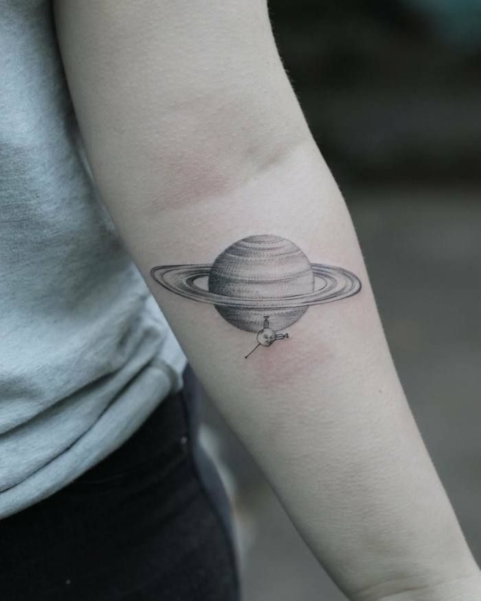 Saturn Tattoos 155