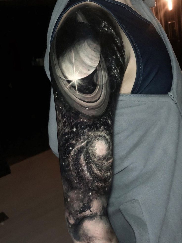 Saturn Tattoos 204