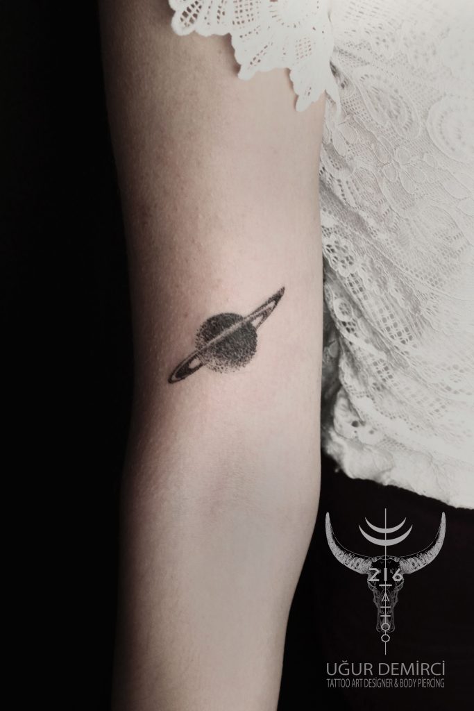 Saturn Tattoos 207