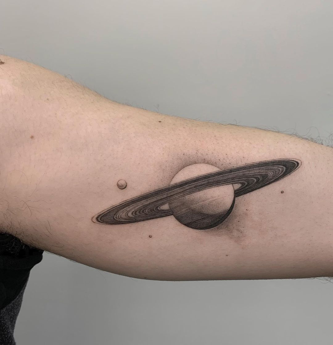 225+ Amazing Saturn Tattoos Ideas and Designs (2022) - TattoosBoyGirl