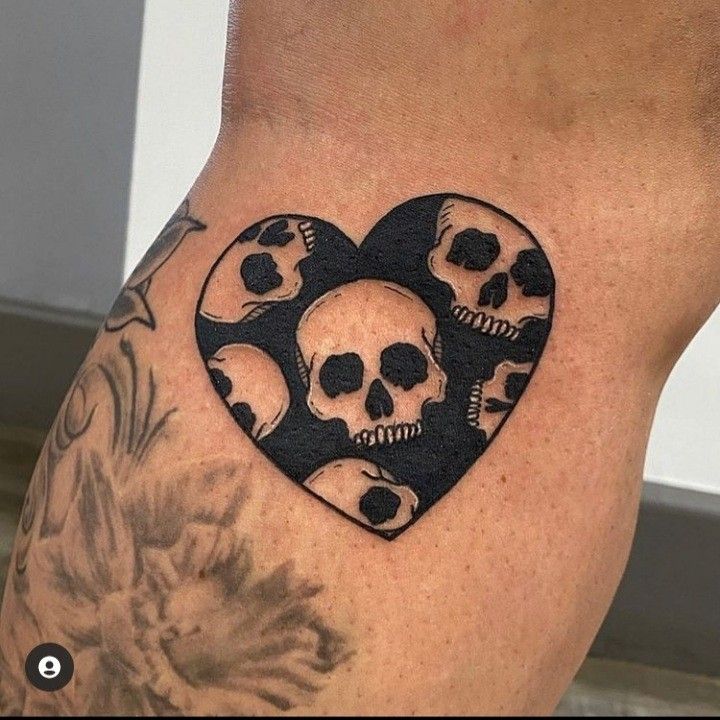 Goth Tattoo 77