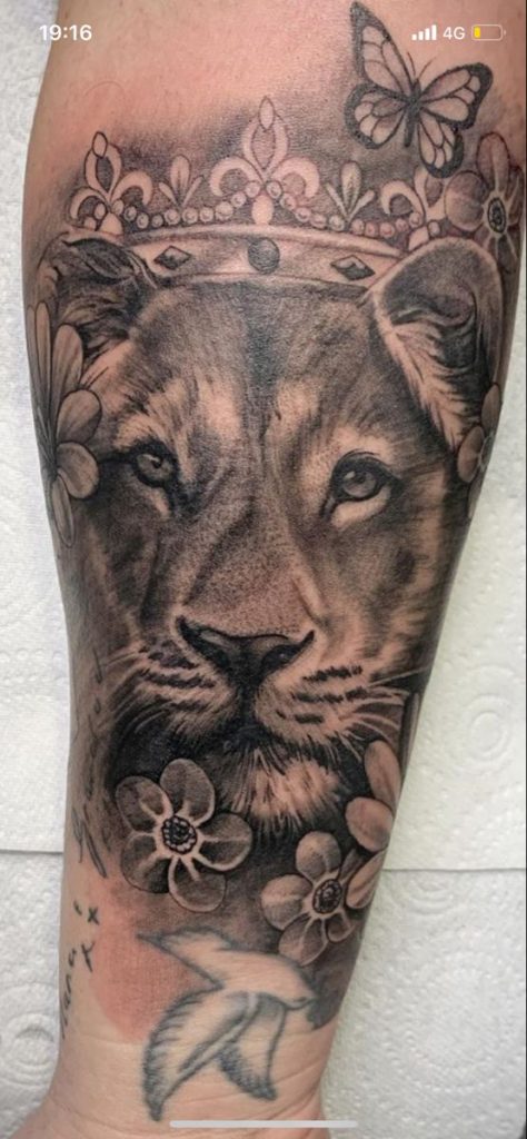 Lioness Tattoo 184