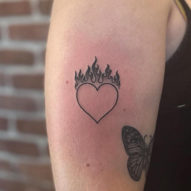 Flame Tattoo 124