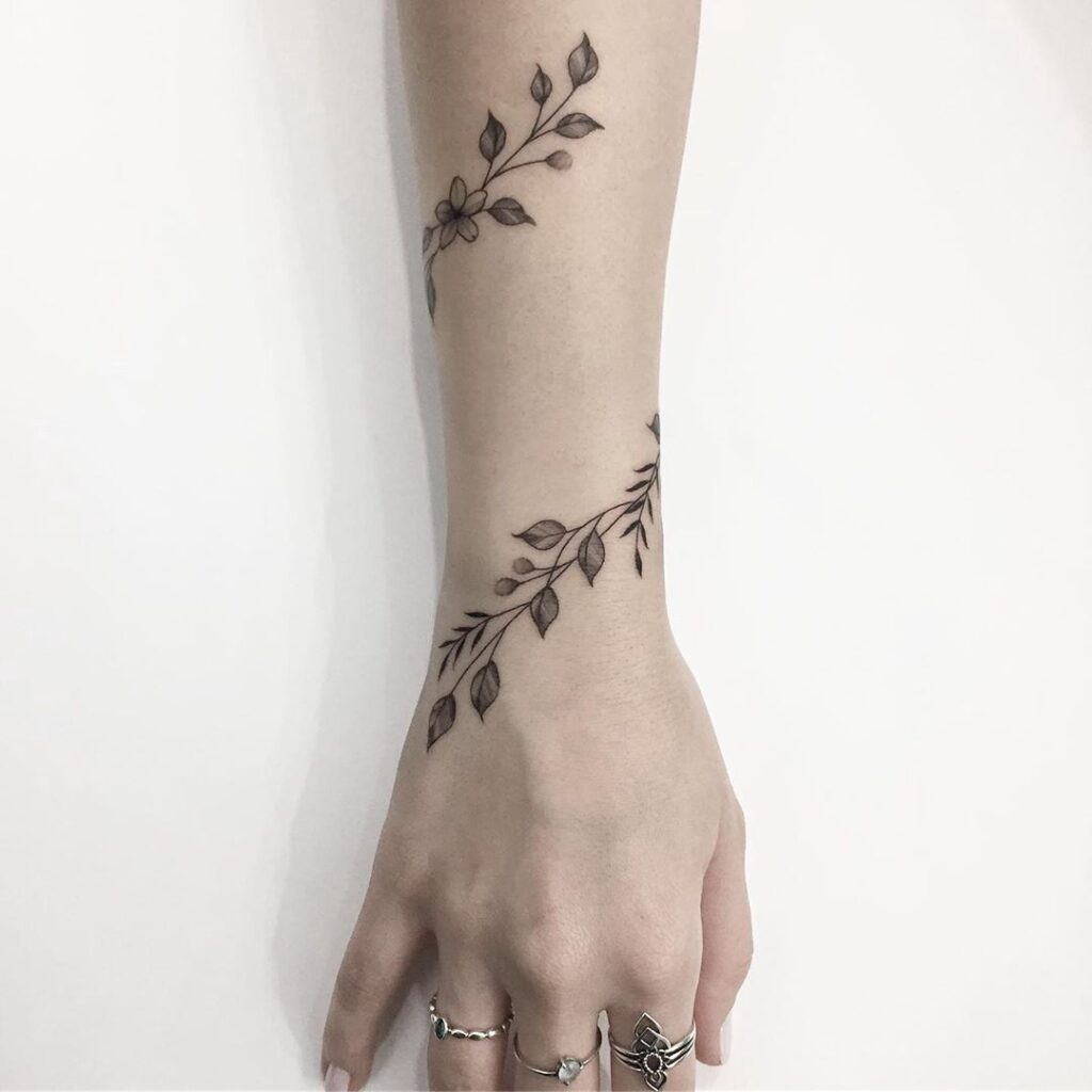 Leaf Tattoo 206