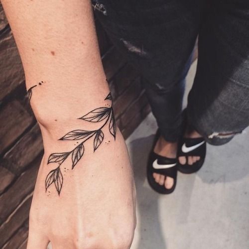 Leaf Tattoo 207